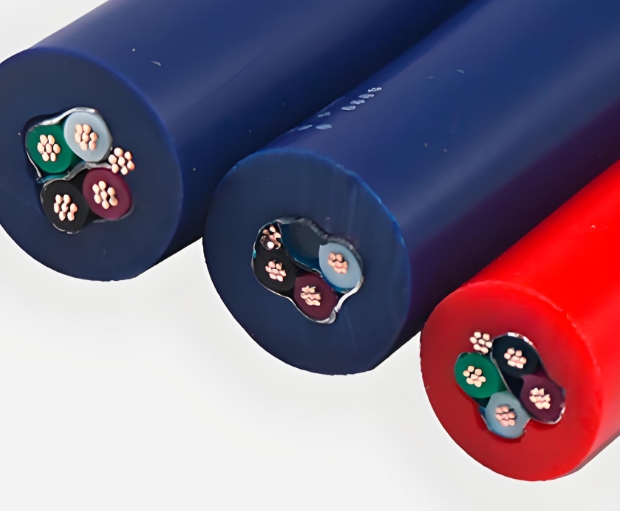 柔韌移動(dòng)特種電纜正以其革新之路.jpg 柔韌移動(dòng)特種電纜正以其革新之路.jpg